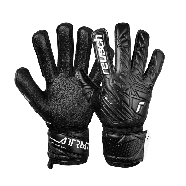 Reusch Attrakt Resist Junior 5572615 7700 black 1.png