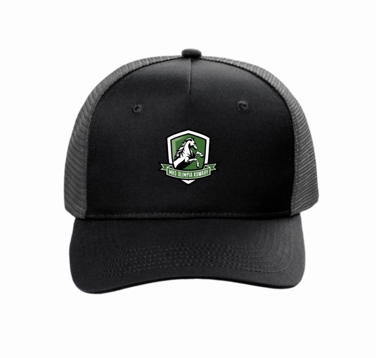 Olimpia Kowary czapka.jpg