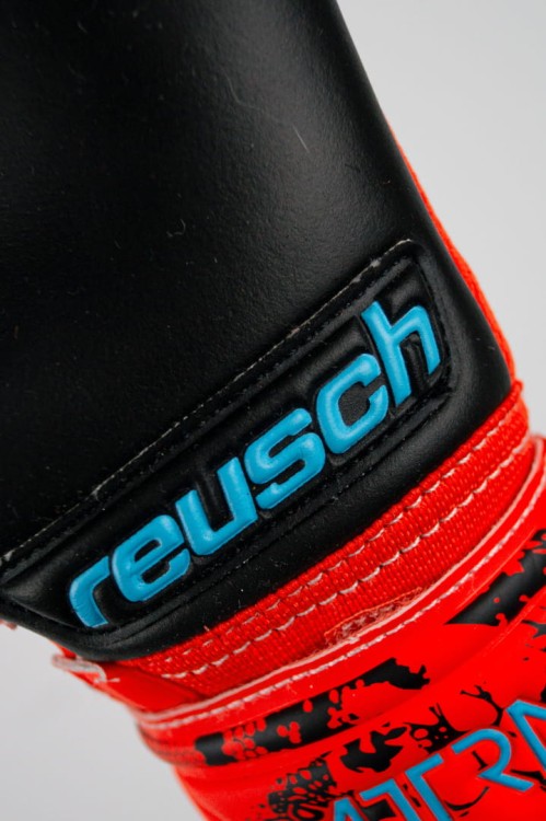 _original_Rekawice-Reusch-Attrakt-Grip-Evolution-5370825-r-8-5_[8318]_0c20274c9e34.jpg